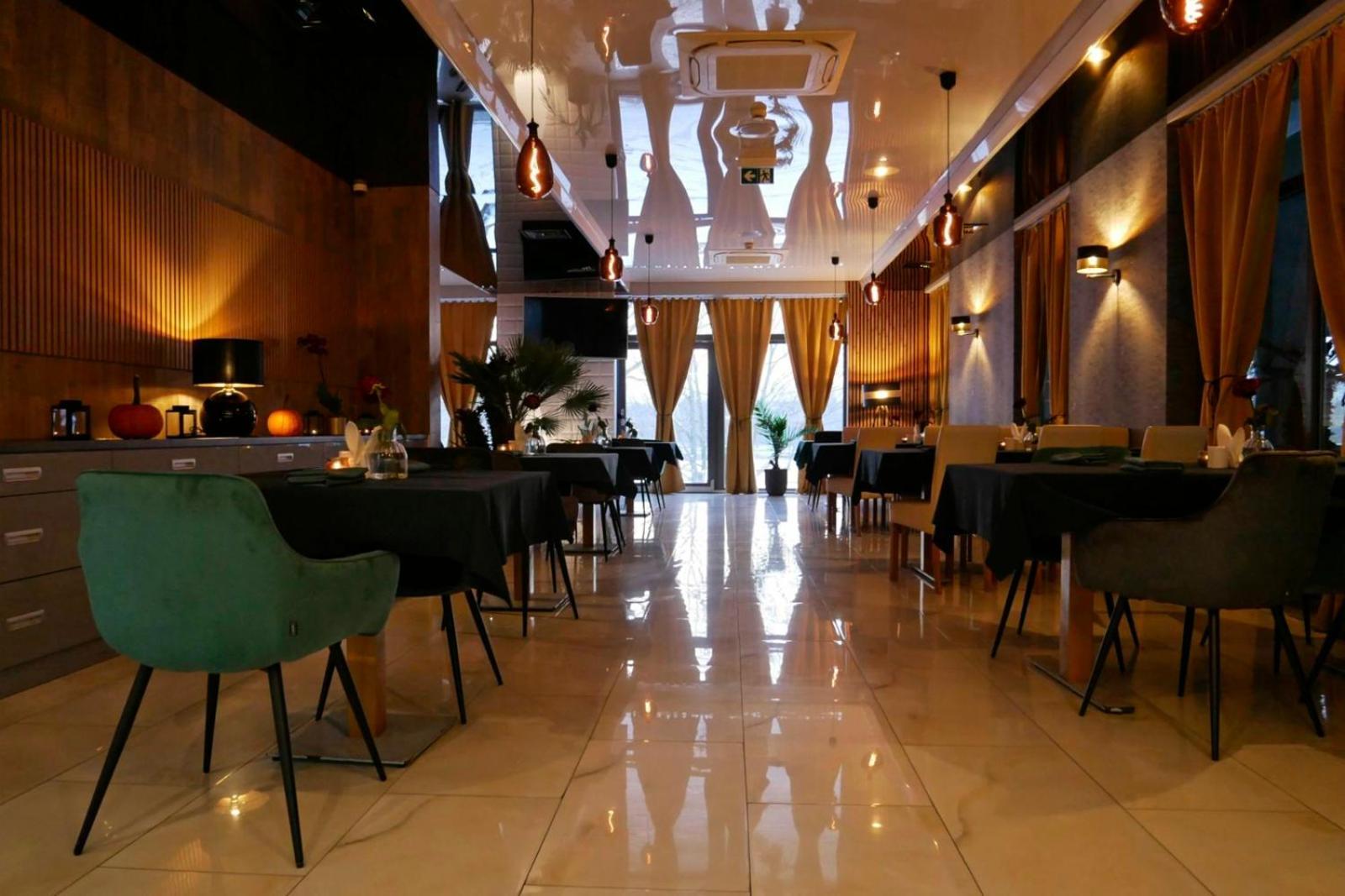 Puławy Hotel Oskar Business & Spa מראה חיצוני תמונה